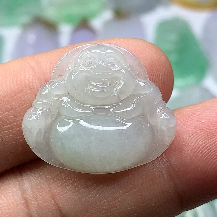 翡翠吊坠(赠链)未镶嵌