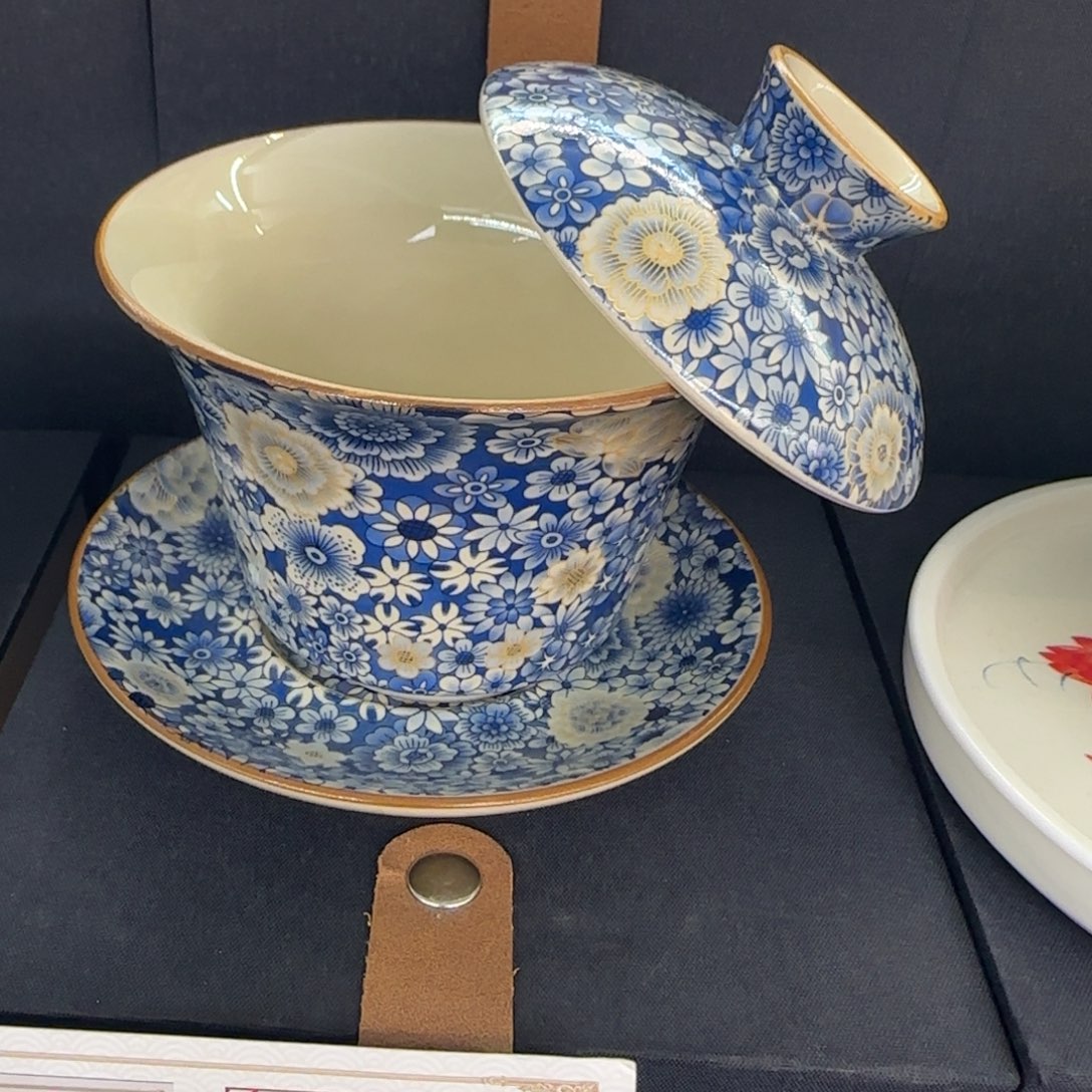 这些盖碗真好看！！！