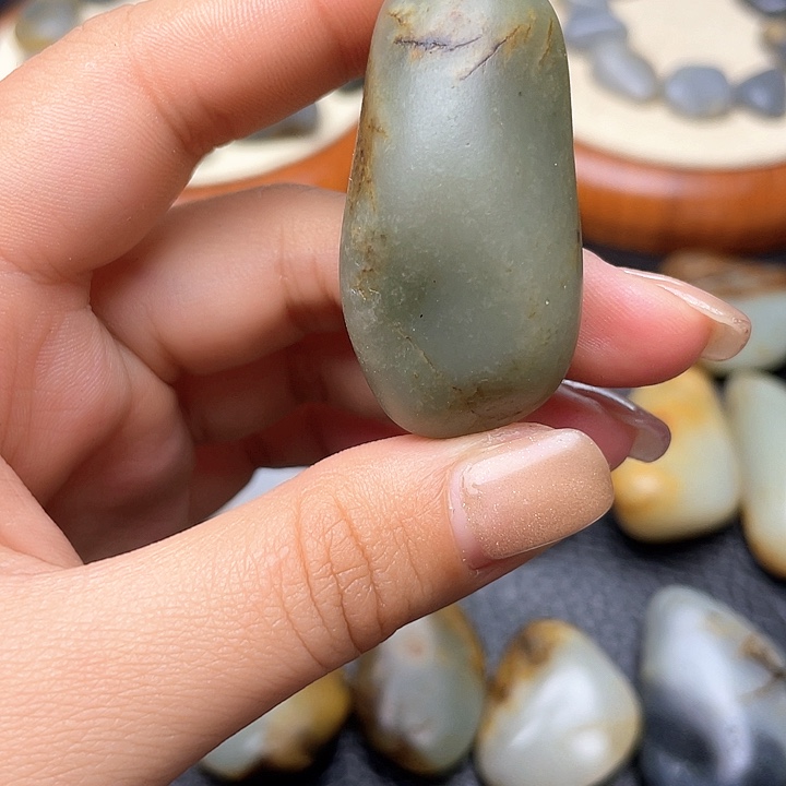 和田玉颈饰未镶嵌41
