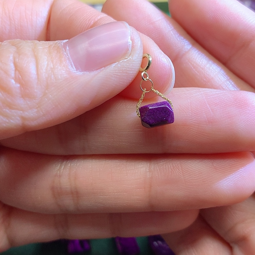 【闪购商品】苏纪石（舒俱来）吊坠18K金镶嵌池**理