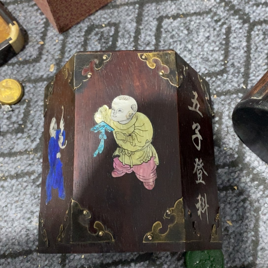 瓷片事事顺心万事如意