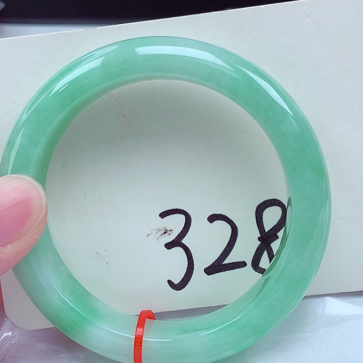 翡翠未镶嵌手镯翡翠