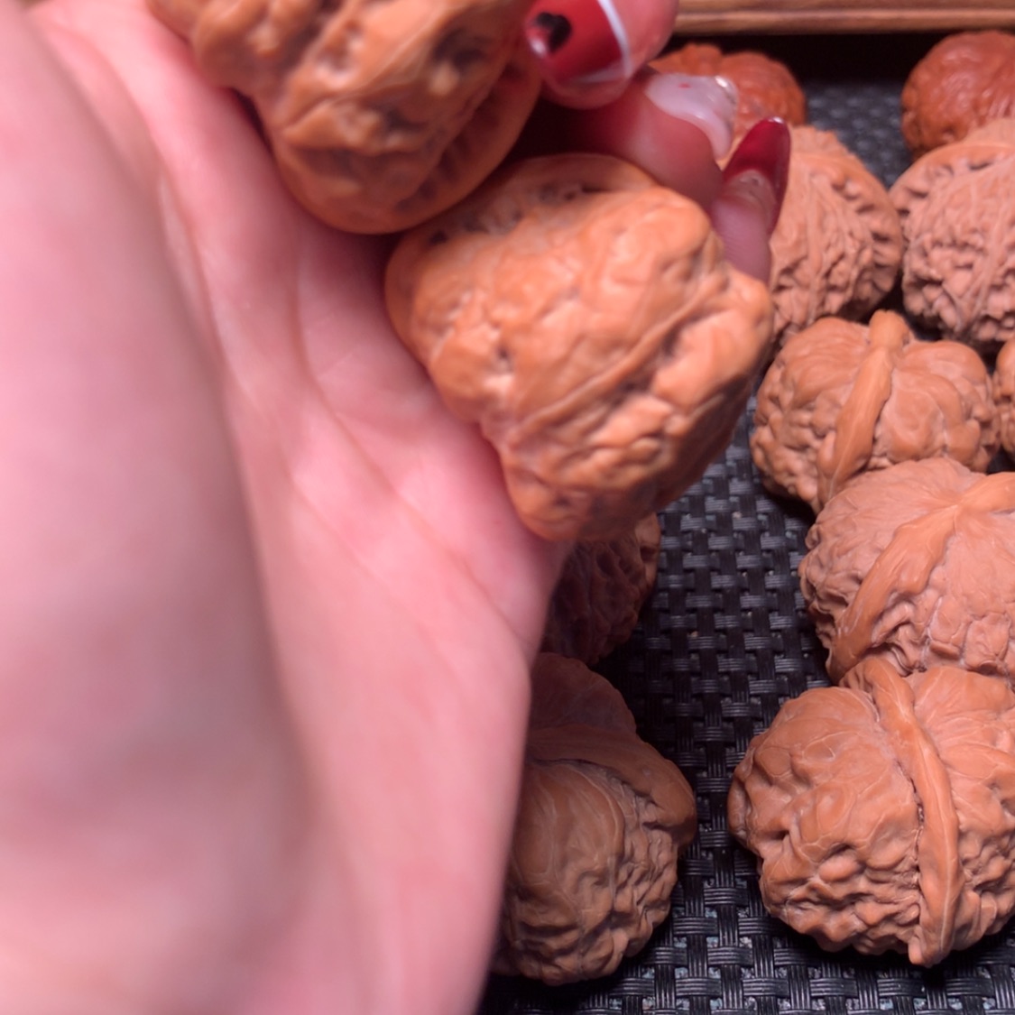 【闪购商品】文玩核桃吊坠大*指蛤蟆