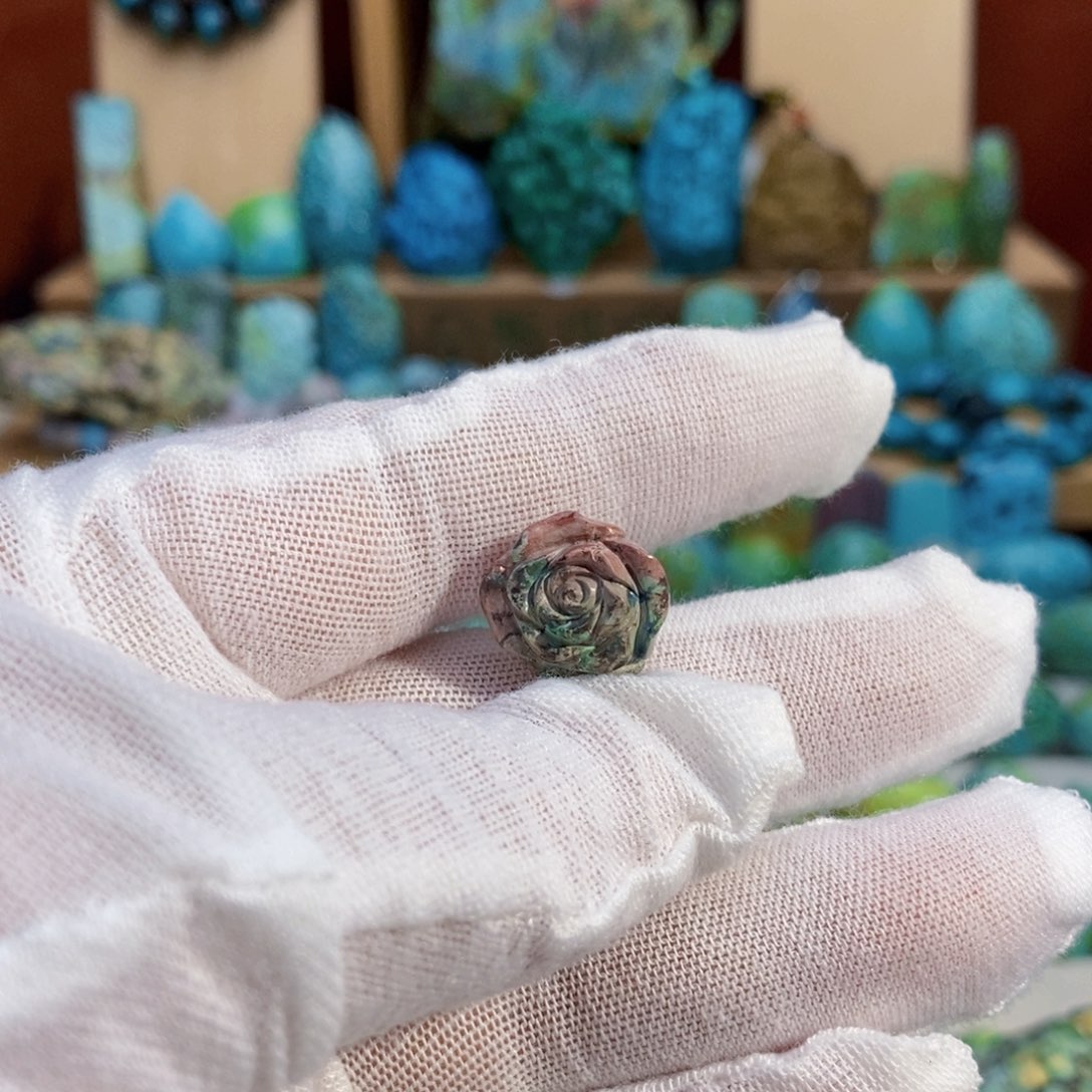 定制绿松石炫彩玫瑰花