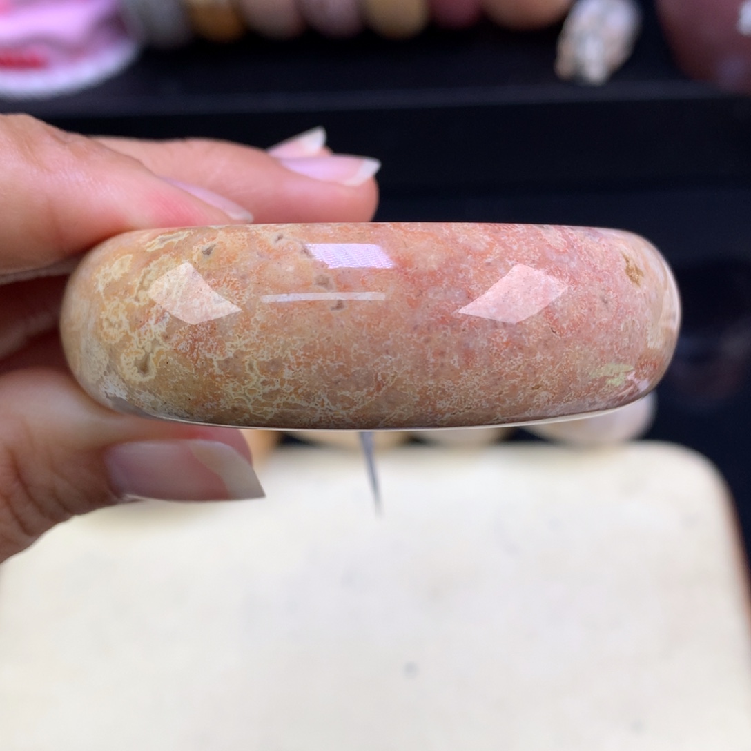 硅化珊瑚（珊瑚玉）未镶嵌吊坠(赠链)福利手镯51圈口（5号）