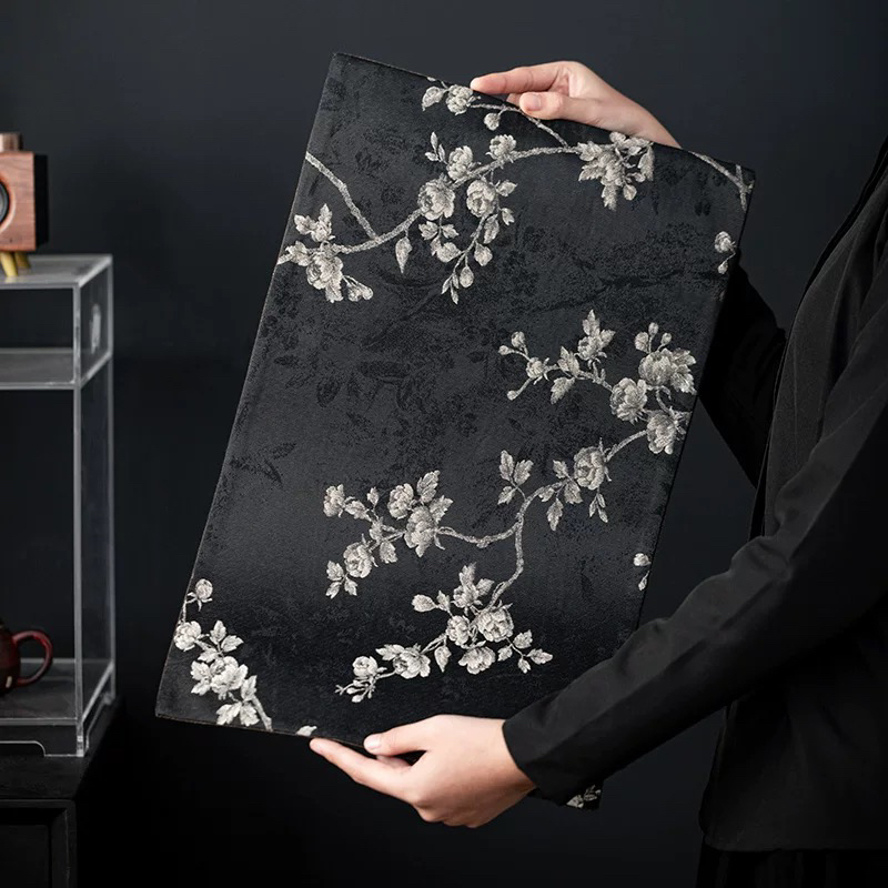茶禾 黑色织锦绸缎刺绣白梅茶席双面茶席