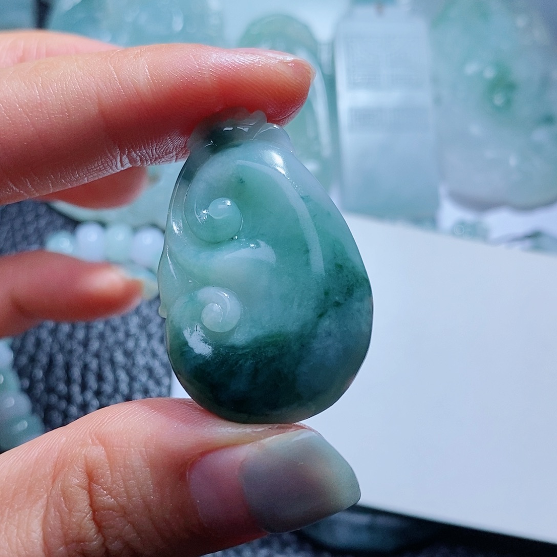 定制翡翠未镶嵌毛货付款后确认抛光