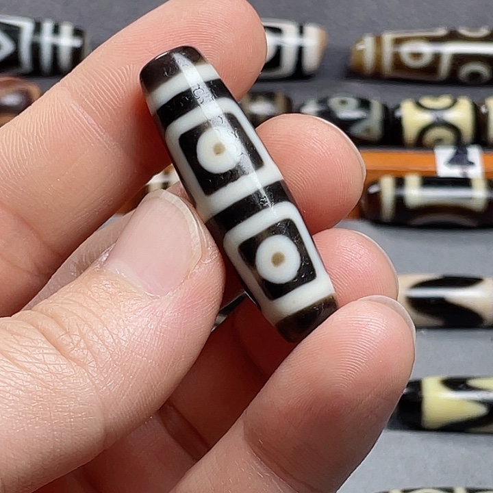 玛瑙/玉髓颈饰未镶嵌喜**颜