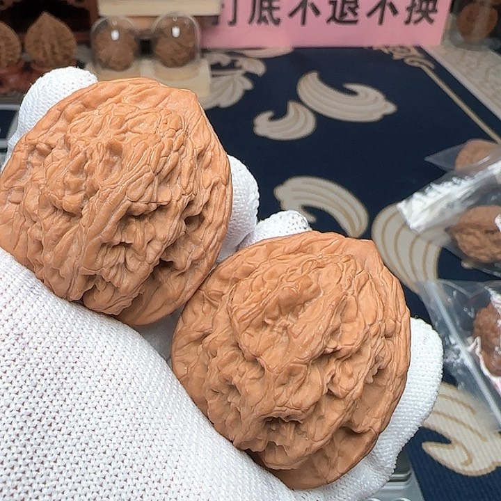 文玩核桃吊坠全品虎头41