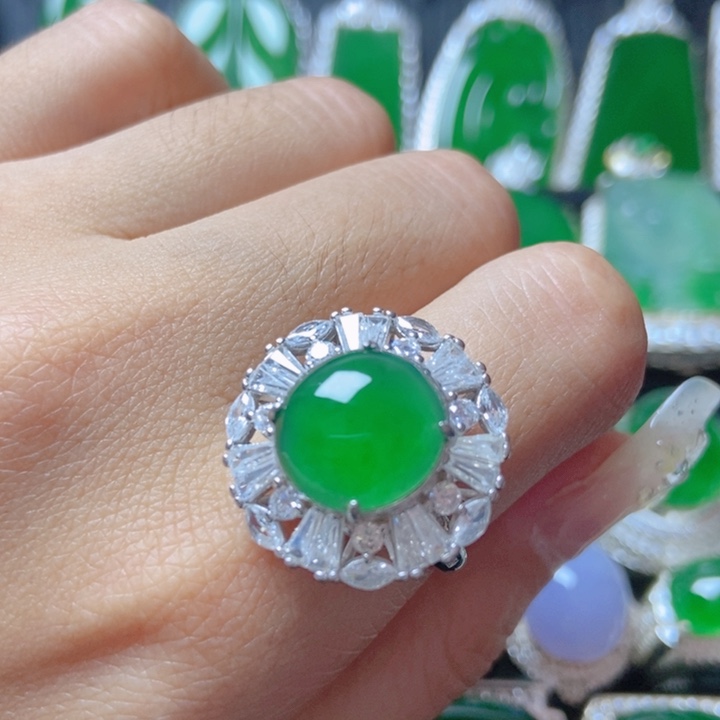 翡翠颈饰银S925镶嵌         