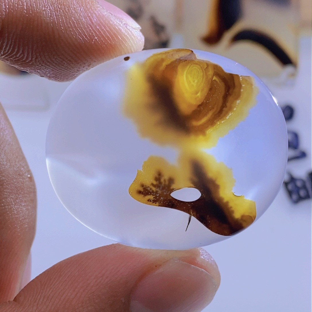 玛瑙/玉髓颈饰未镶嵌