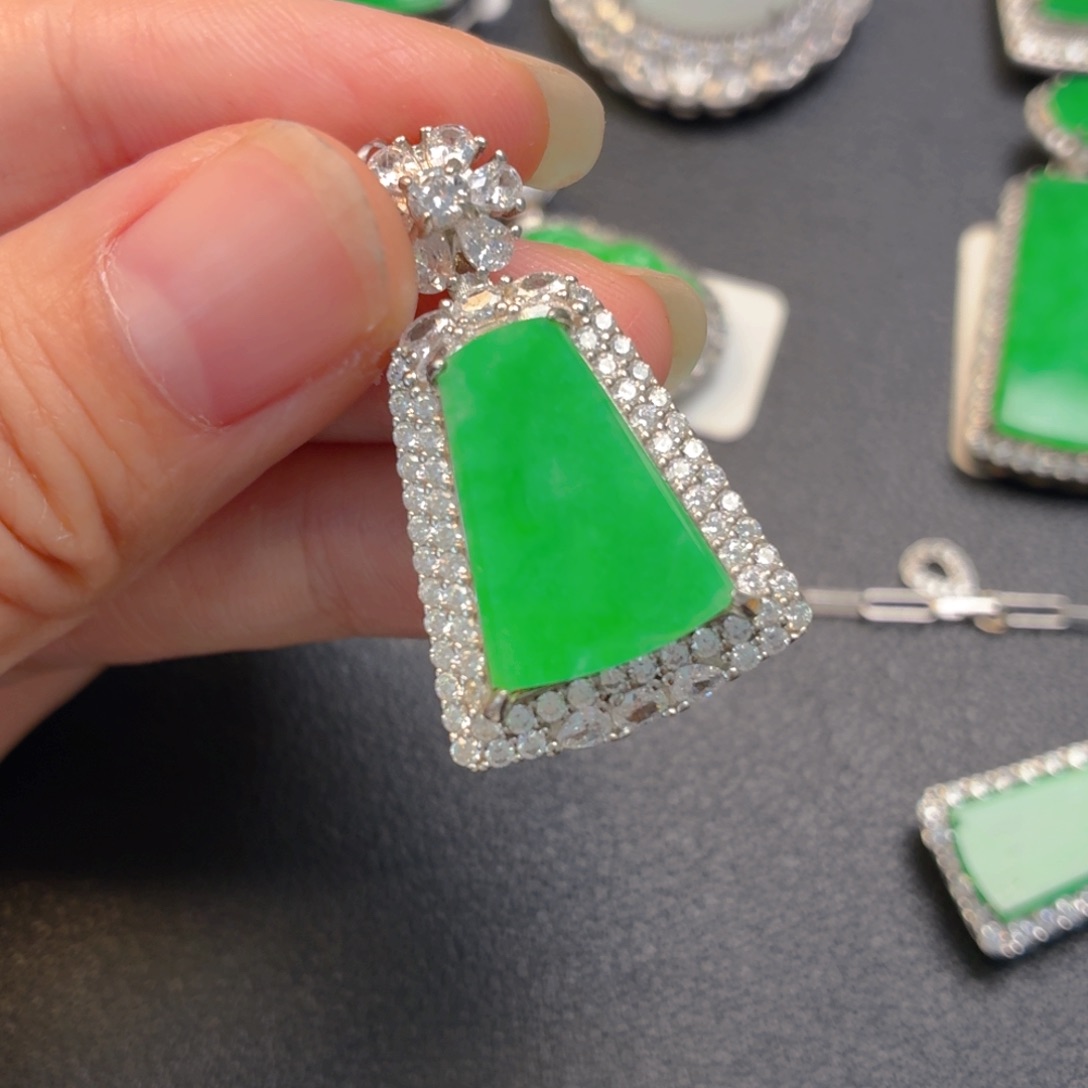 翡翠银S925镶嵌吊坠(不含链)