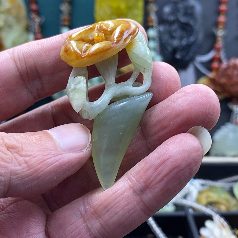 【闪购商品】未镶嵌岫玉吊坠