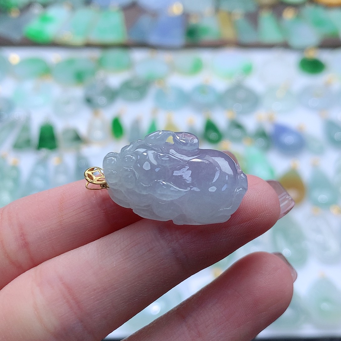 翡翠颈饰未镶嵌翡翠