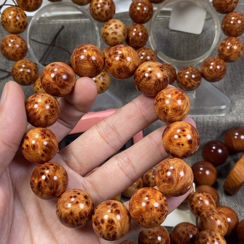 【闪购商品】柏木（崖柏）手串/手链征*