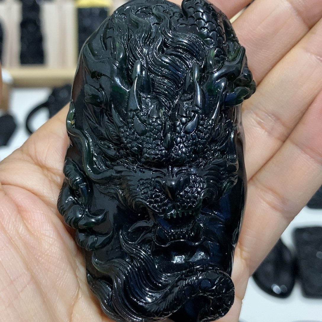 东***坤岫玉未镶嵌纯天然岫玉颈饰