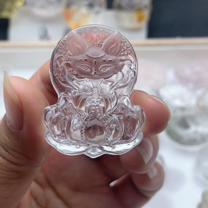 水晶未镶嵌颈饰     