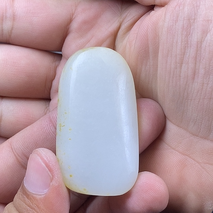 蓝***博定制和田玉未镶嵌牌