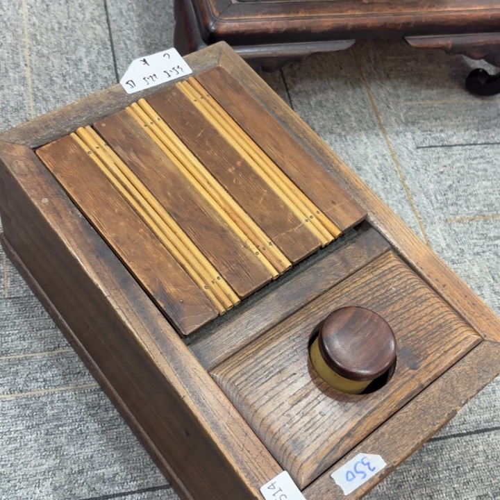 紫砂茶杯岁**声非常美丽漂亮的物品