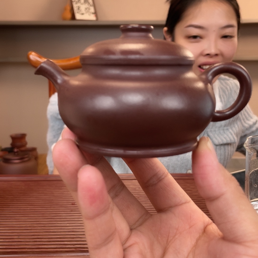 紫砂茶杯吾*行今天下午