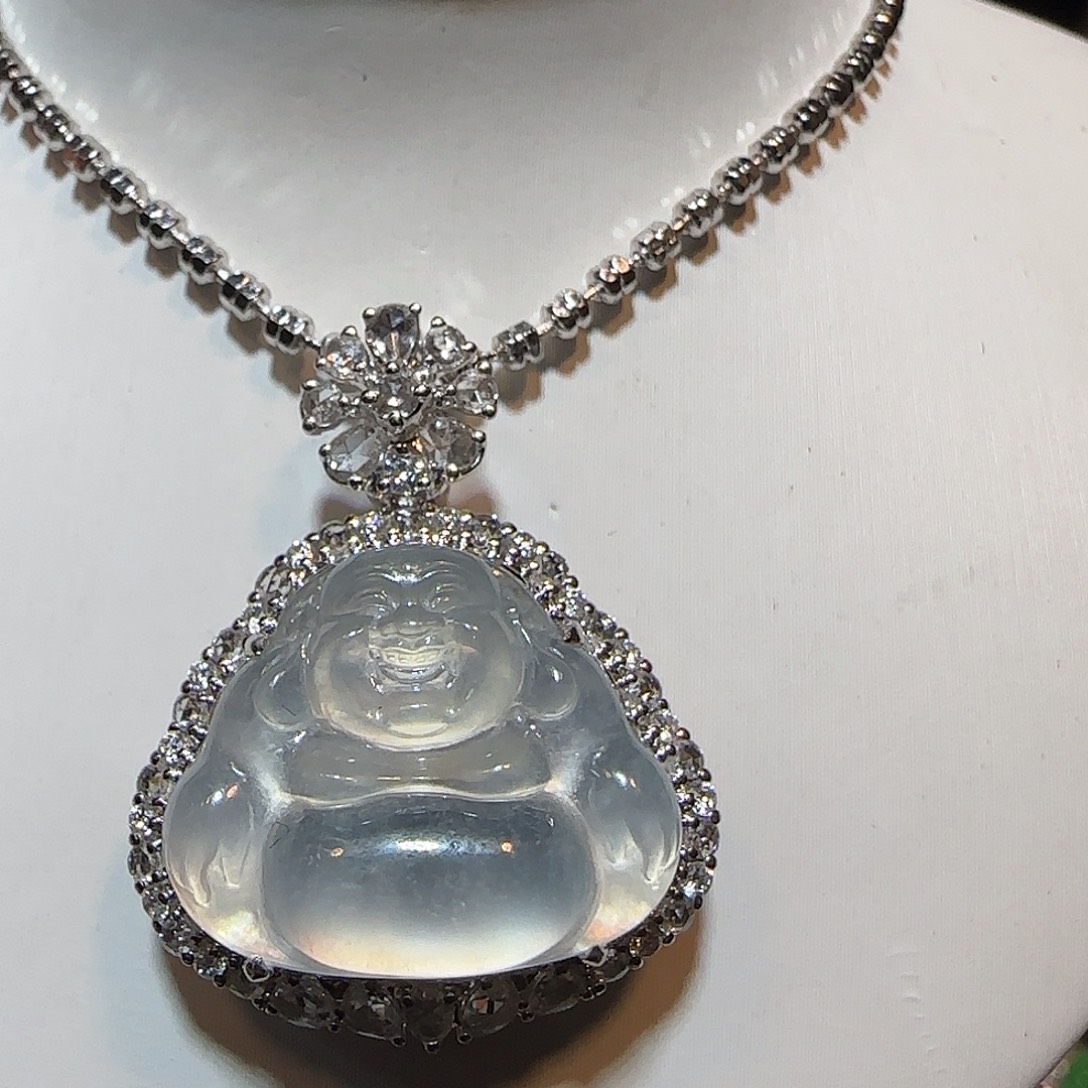 翡翠18K金镶嵌颈饰佛