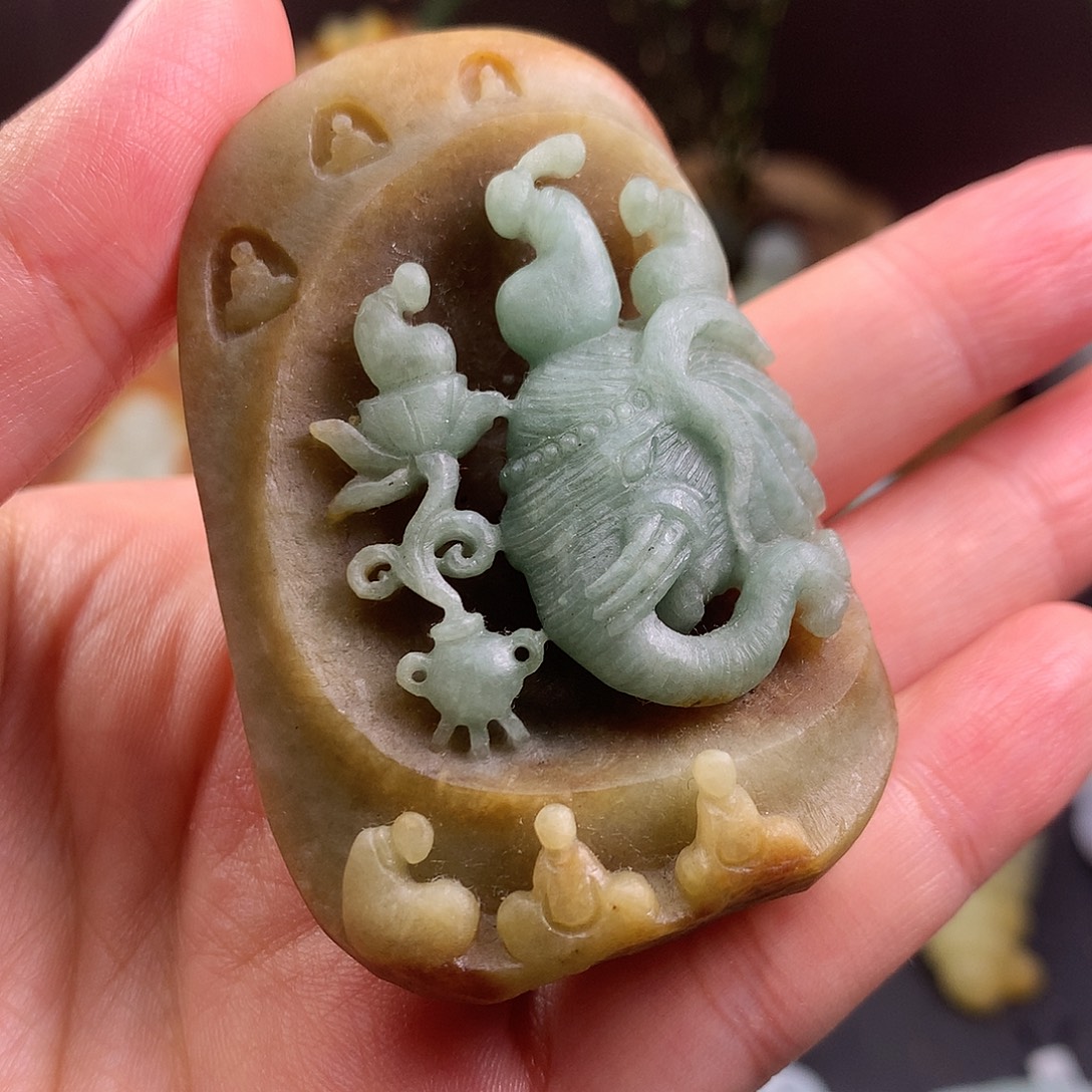定制翡翠未镶嵌翡翠