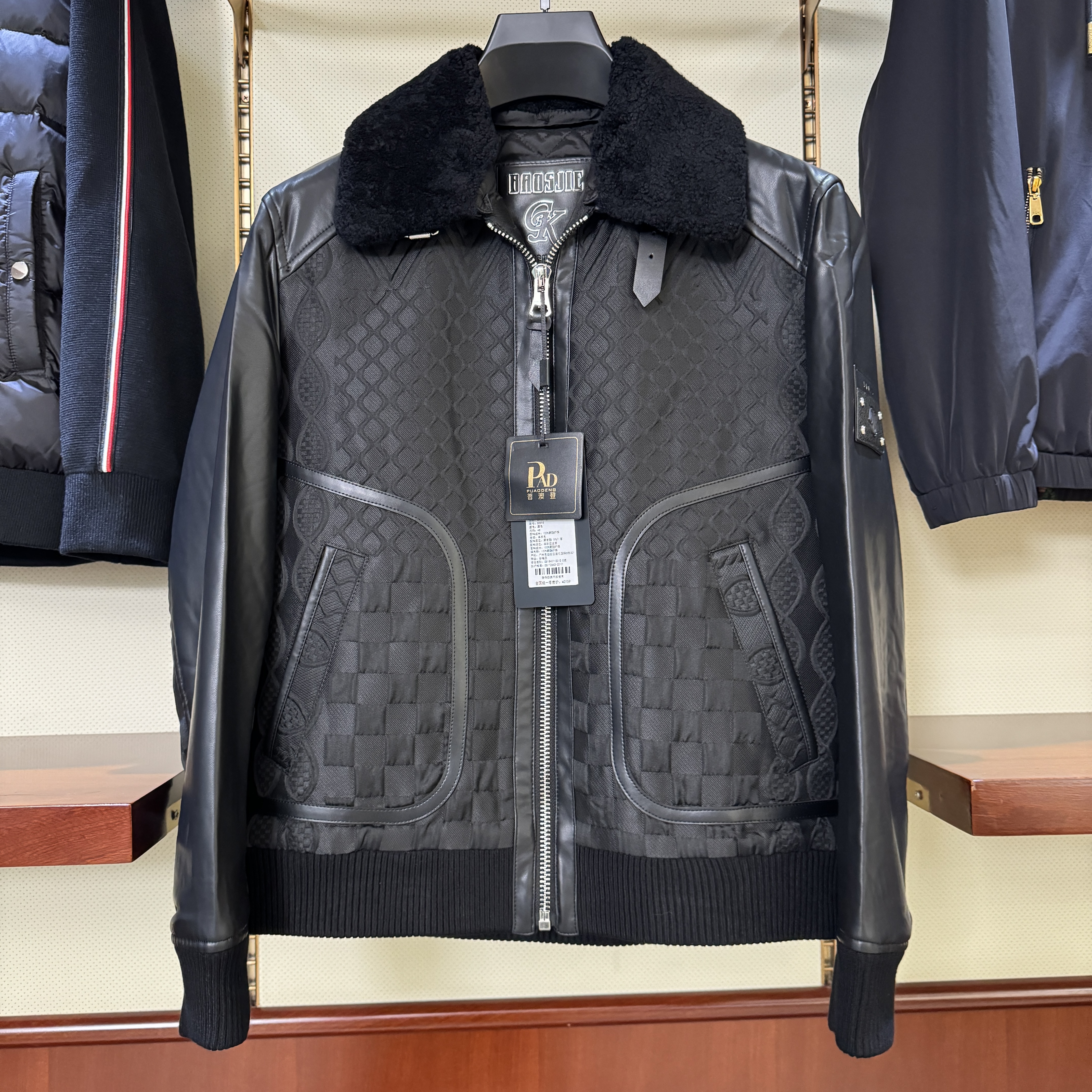 【甄选欧货名品】几何图案格子收口袖拼接保暖棉服休闲时尚冬季毛领