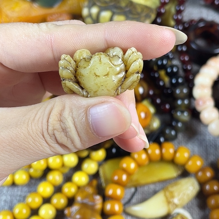 非金属木质吊坠，，