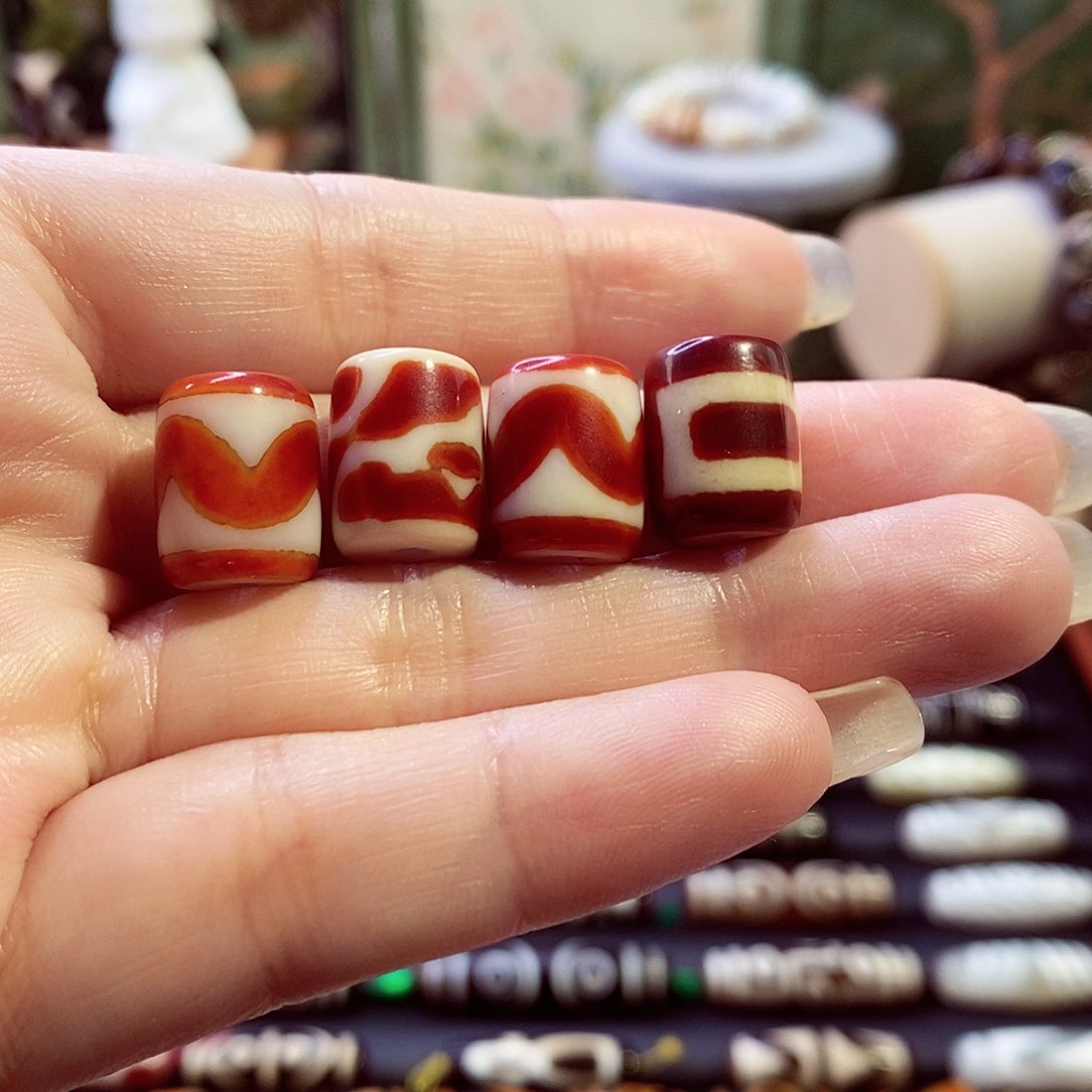 玛瑙/玉髓珠宝奇石合金依*