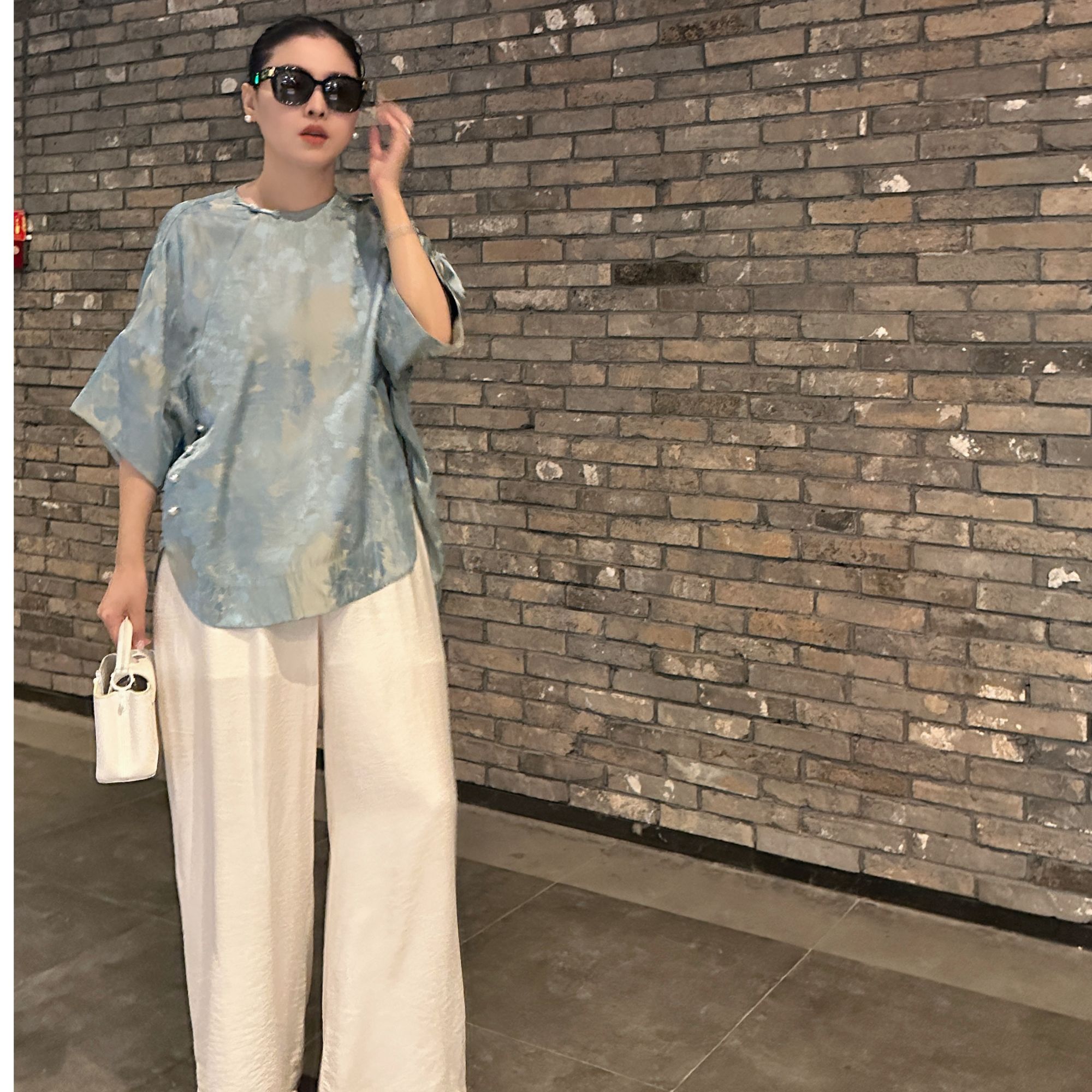 3202｛蓝影花意｝新中式双色提花工艺清爽宽松显瘦夏日新款国风上衣