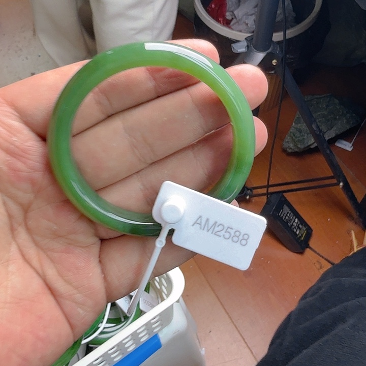 和田玉（碧玉）手镯未镶嵌54