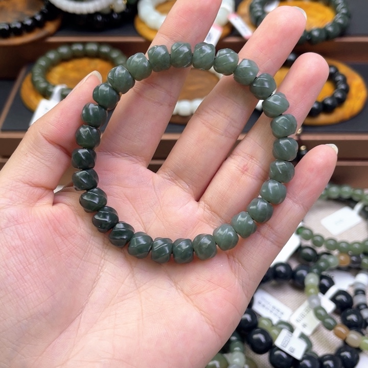 未镶嵌手链和田玉