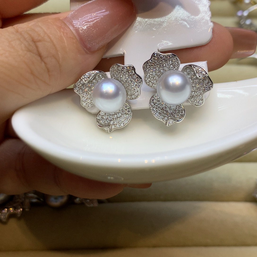银S925镶嵌耳饰海水珍珠