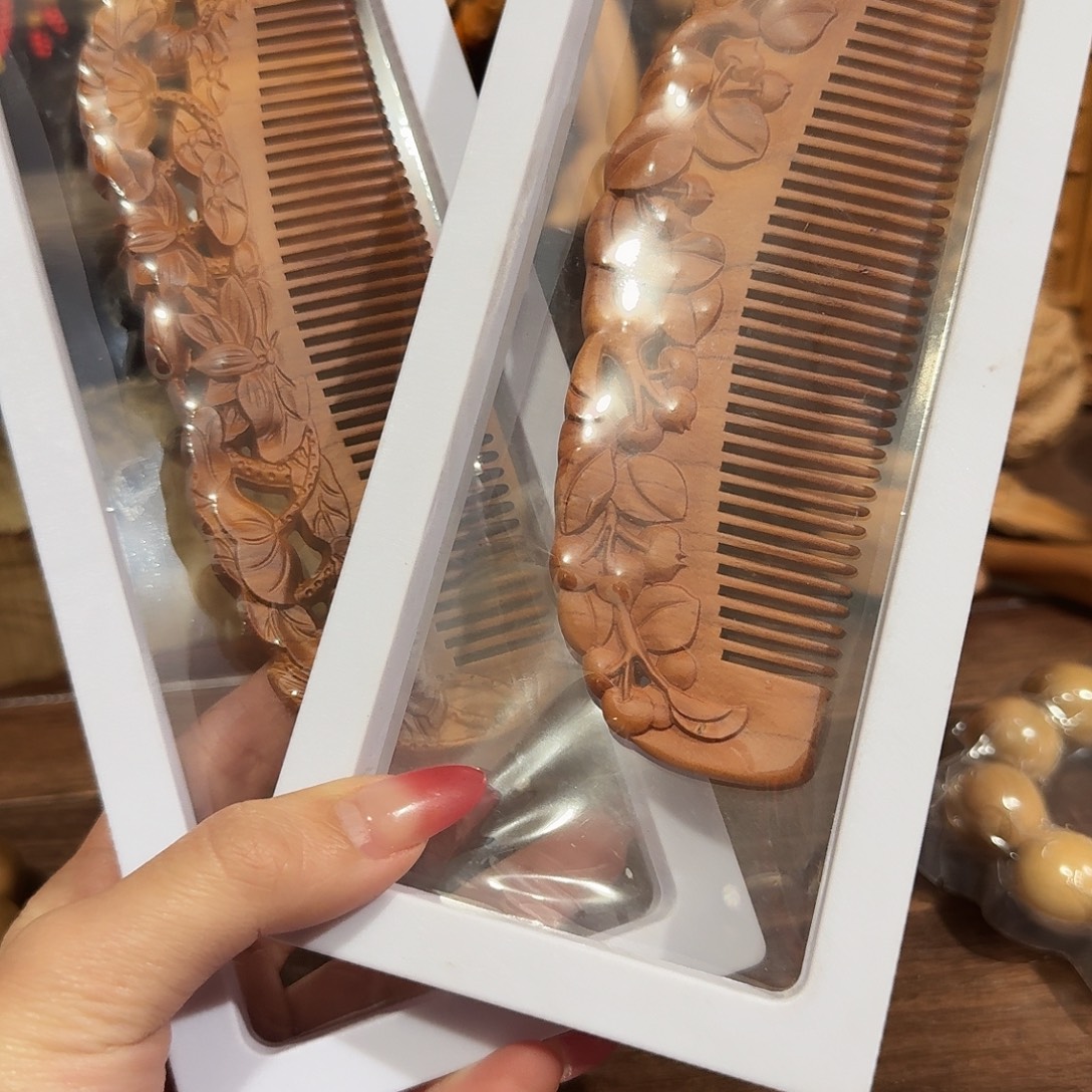 桃木整木桃木梳荷花 事事如意