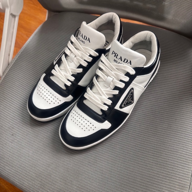 95新 Prada/普拉达 休闲鞋熊猫男士时尚 奢ppl