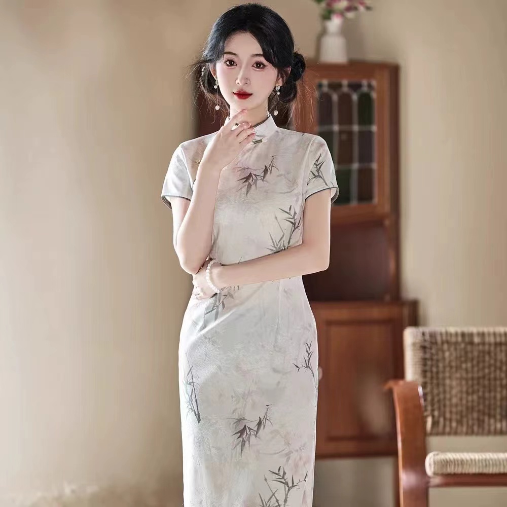 415-米色 【江南】绿竹 三扣 旗袍