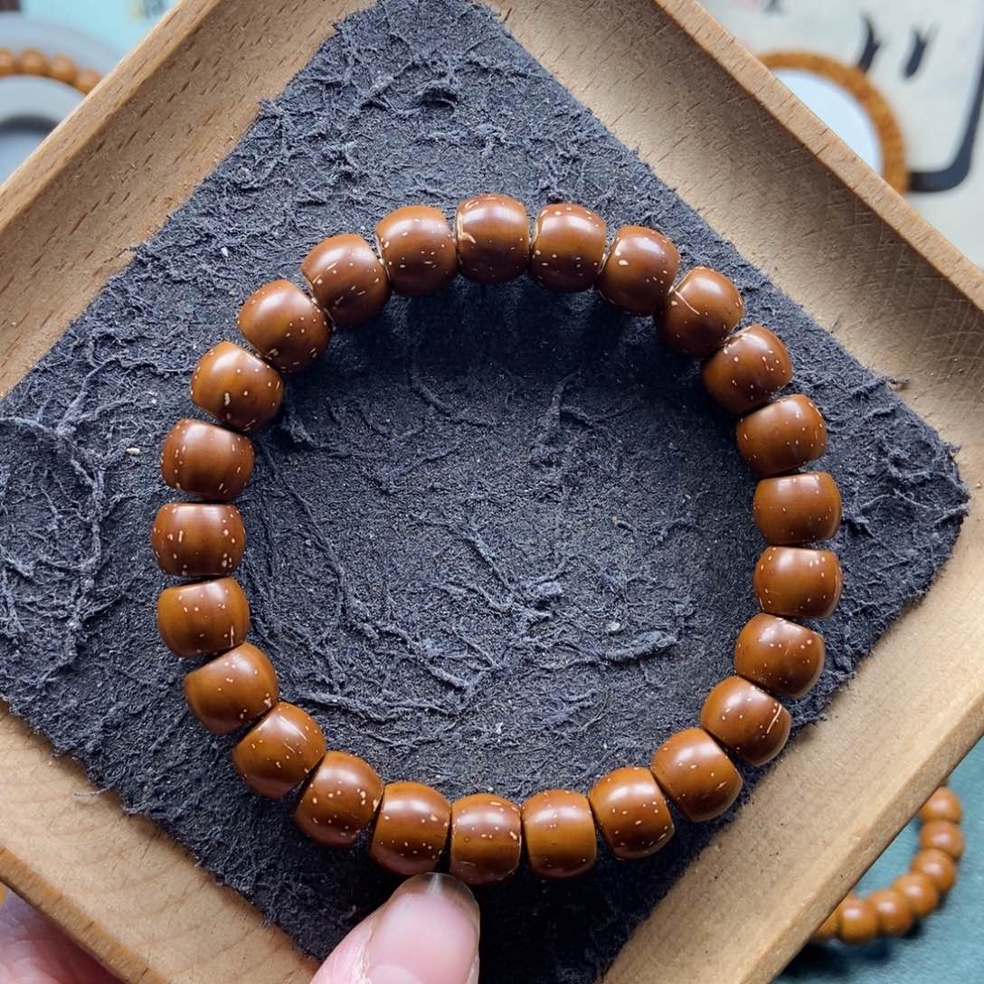 紫金鼠手串10mm实心直切