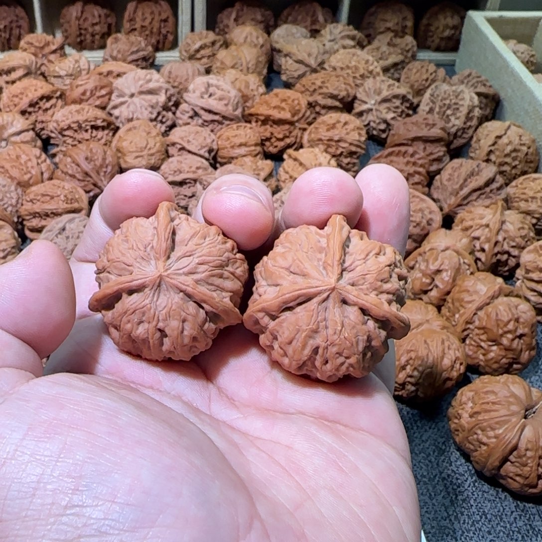 文玩核桃把件37雨花石三棱