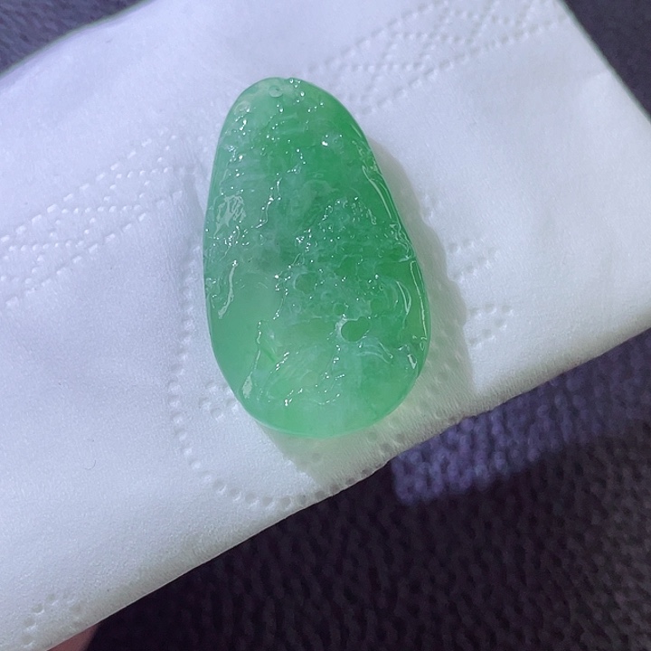 定制翡翠未镶嵌翡翠