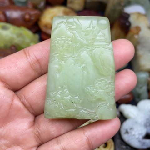 蛇纹石玉未镶嵌颈饰10