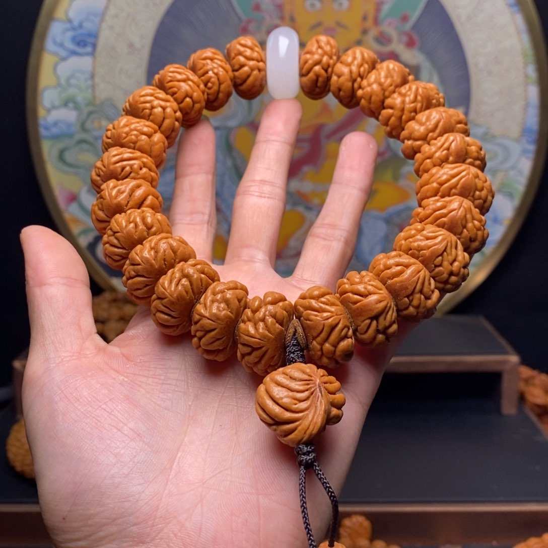 手串桃核M**郑龙纹桃核豹子头