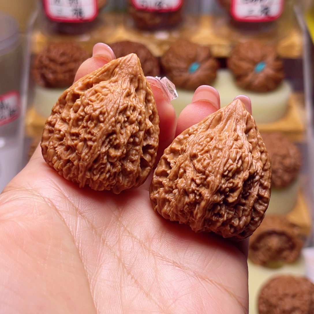 文玩核桃吊坠34尺全品塔尖