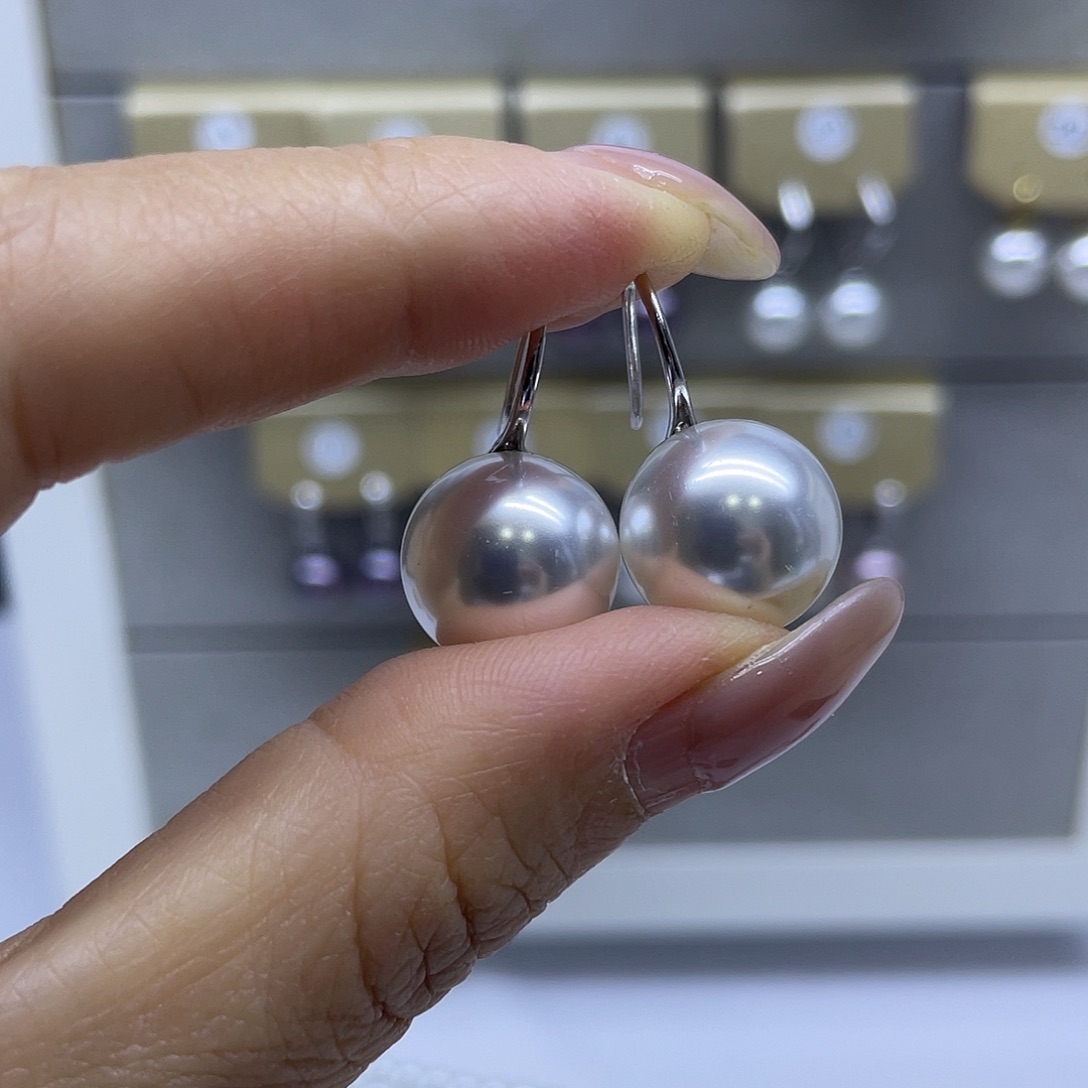 耳饰未镶嵌淡水珍珠