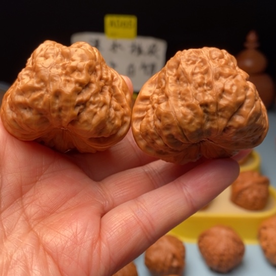 文玩核桃吊坠蛤蟆头精对 45