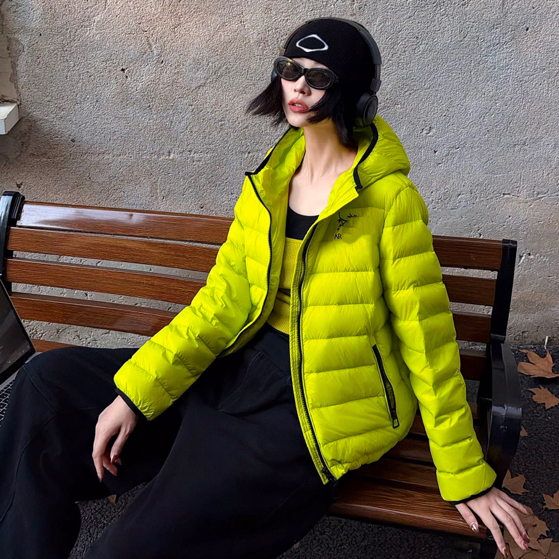 2025全面上新~袅家 情侣连帽羽绒服2F673