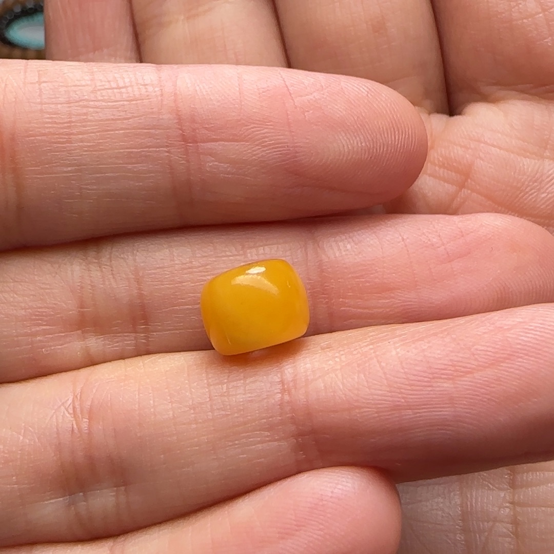 未镶嵌蜜蜡裸石烤蜡