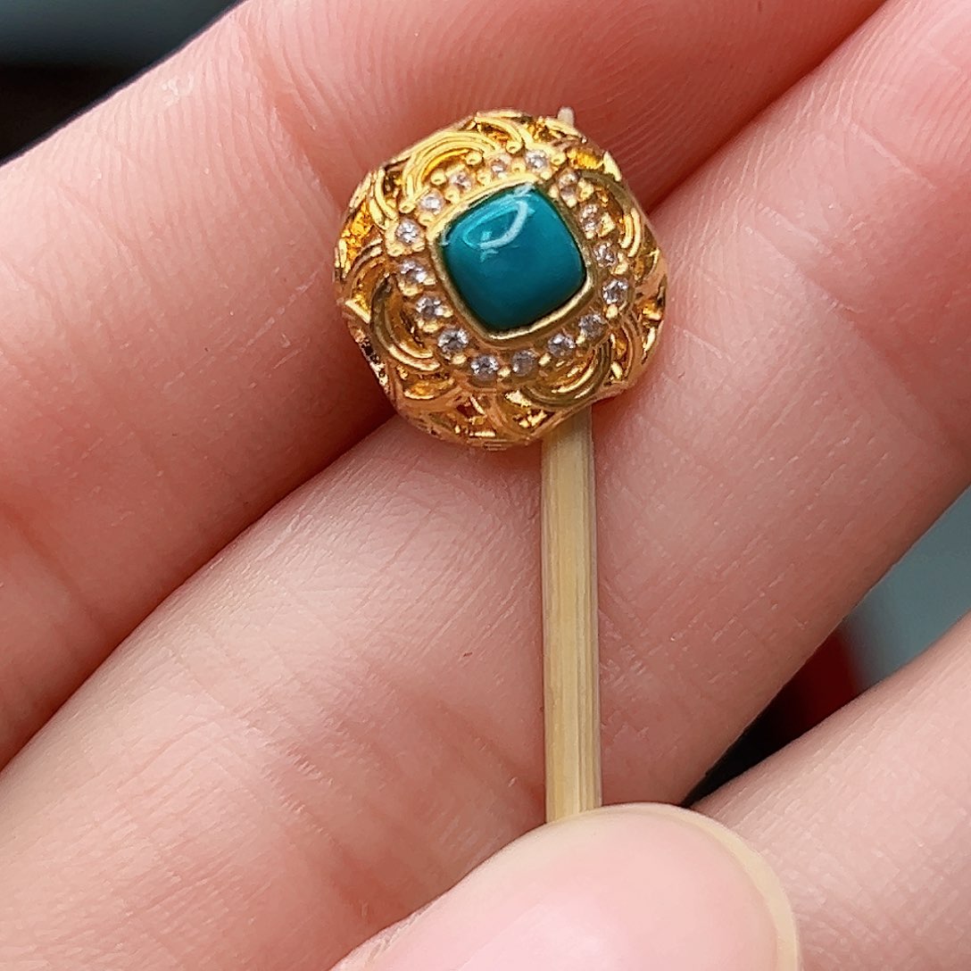 绿松石珠宝奇石18K金镶嵌