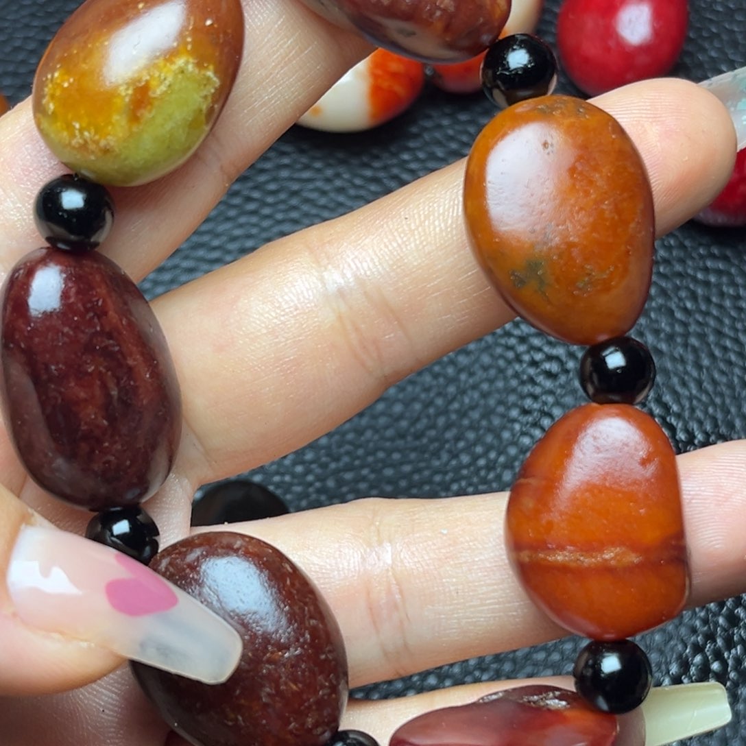 和田玉未镶嵌珠宝奇石