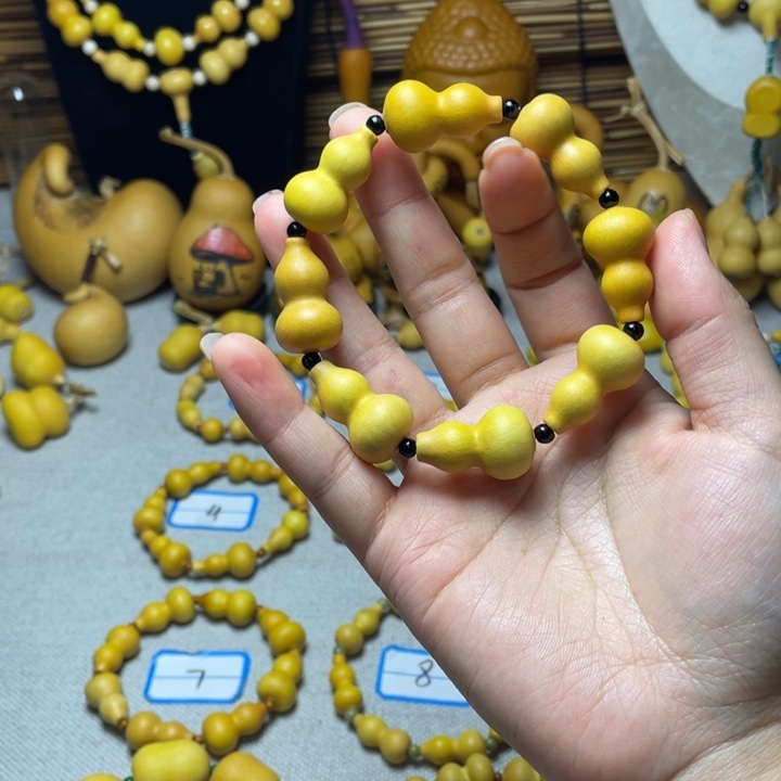 开****大叶紫檀（黑酸枝木类）