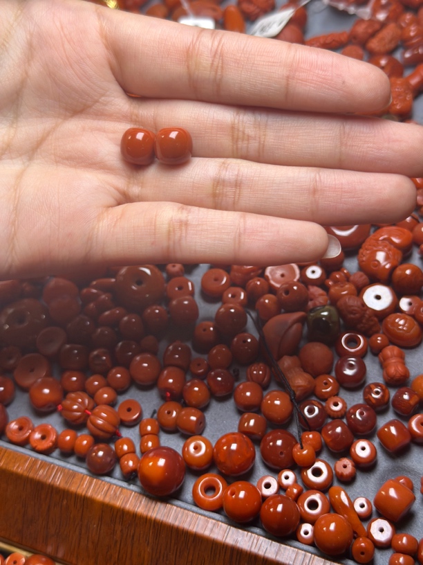 天然川料南红精品配饰